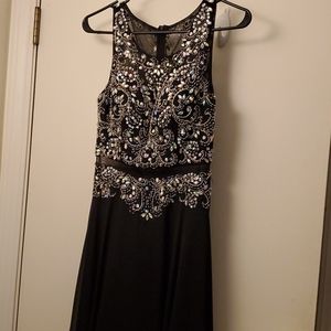 Beautiful black dress, excellent cond